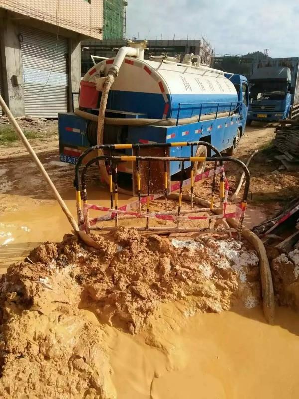 隆子工地淤泥清淤