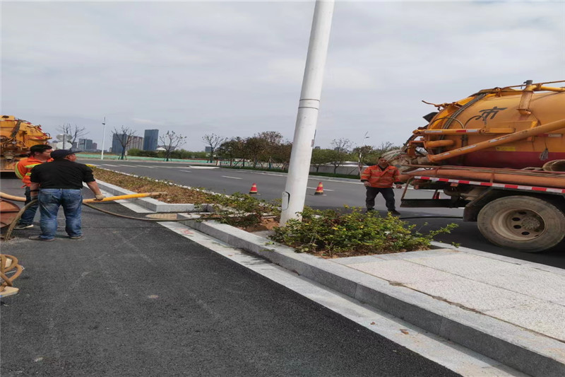 隆子雨水管道清淤-污水管道清洗